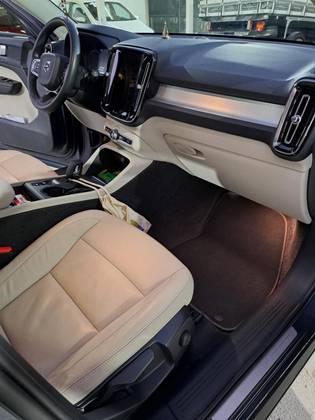 VOLVO XC40 1.5 T5 RECHARGE R-DESIGN GEARTRONIC VOLVO XC40 1.5 T5 RECHARGE R-DESIGN GEARTRONIC